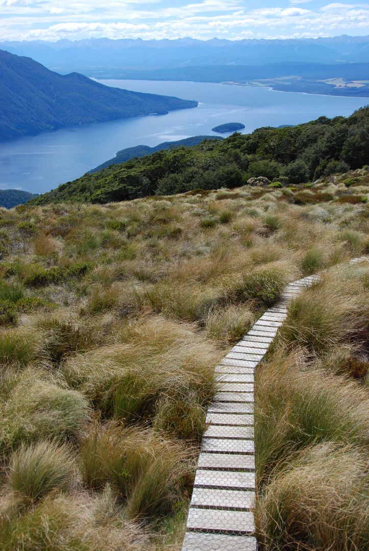 Kepler Track on the South Island of New Zealand - How to get a working holiday visa to travel and live in New Zealand - Frayed Passport