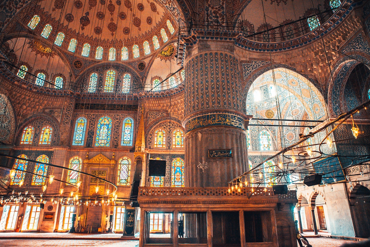 The Blue Mosque - That which binds us; finding myself in Istanbul, Turkey - Frayed Passport
