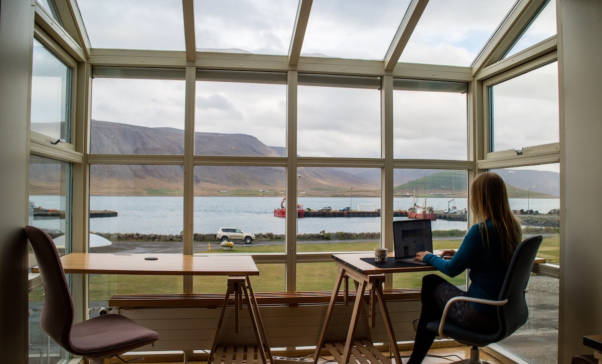 How to Ask Your Boss to Work Remotely: Explaining Why the Remote Office Works - Frayed Passport