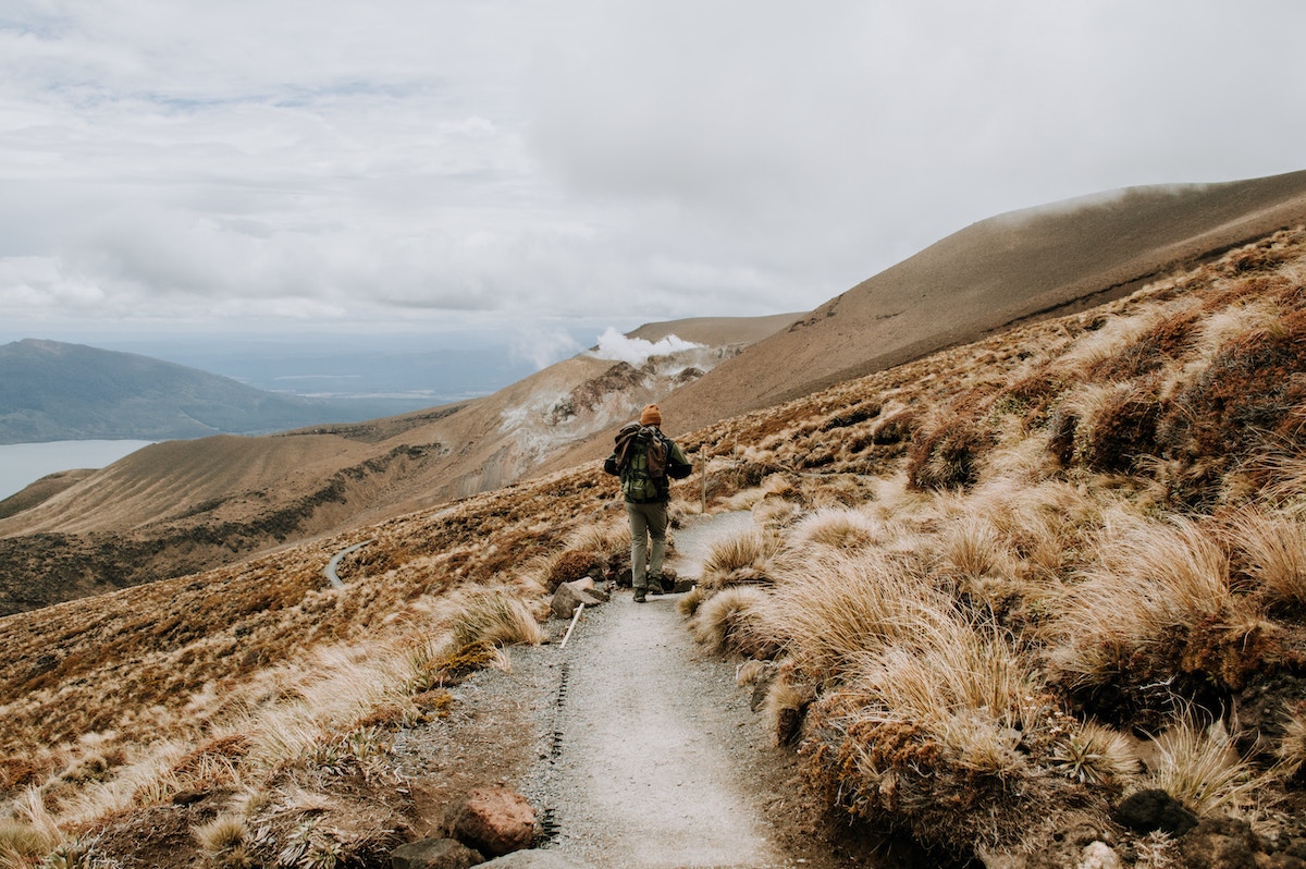 Geothermal Features, Wonders & Treks of Tongariro National Park, New Zealand - Hiking Trail - Frayed Passport