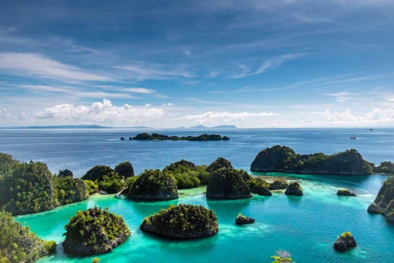The Best Beaches, Islands & Adventure Activities in Raja Ampat, Indonesia