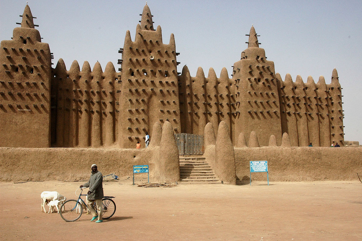 Exploring Djenné: A Journey through West Africa's Living Museum - Frayed Passport