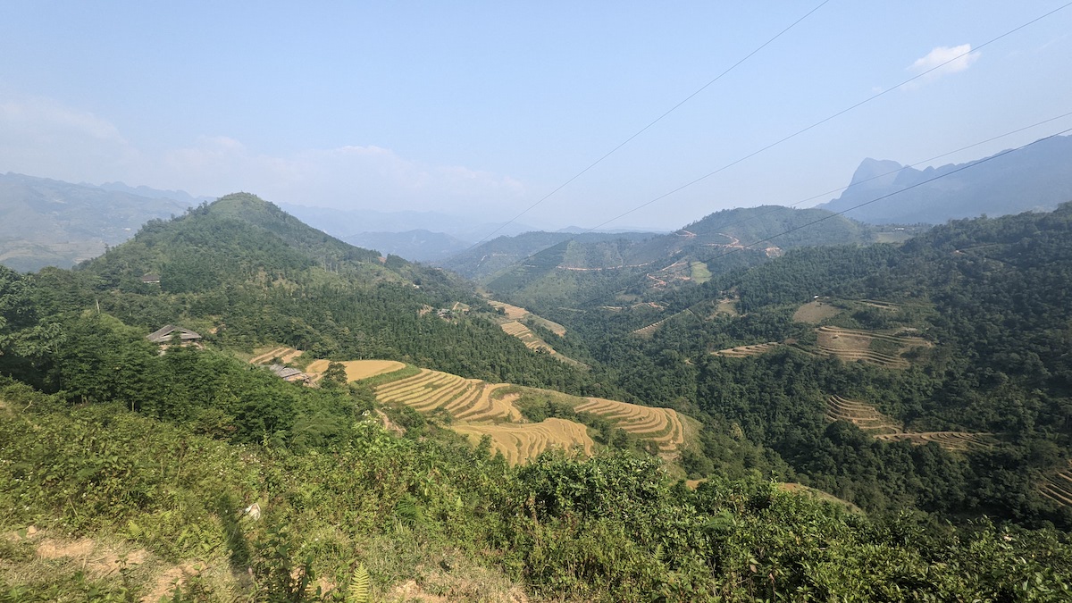 Driving the Ha Giang Loop in Vietnam: 4 Days of Adventure & Spectacular Views - Panorama - Frayed Passport