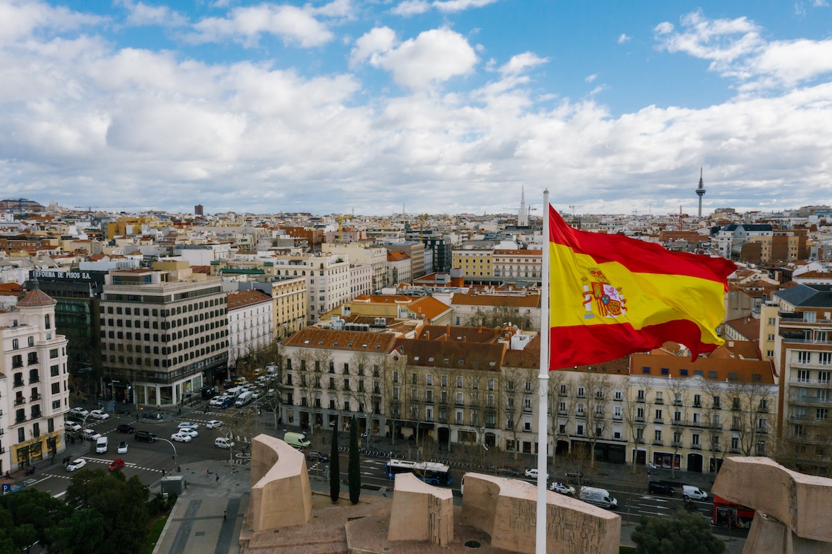 Spain Tourist & Resident Visas: Comprehensive Guide to Living, Working & Studying in Spain - Frayed Passport