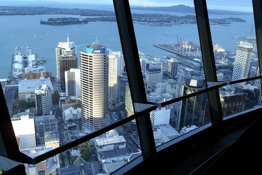 Best digital nomad cities 2020 - Auckland - Frayed Passport