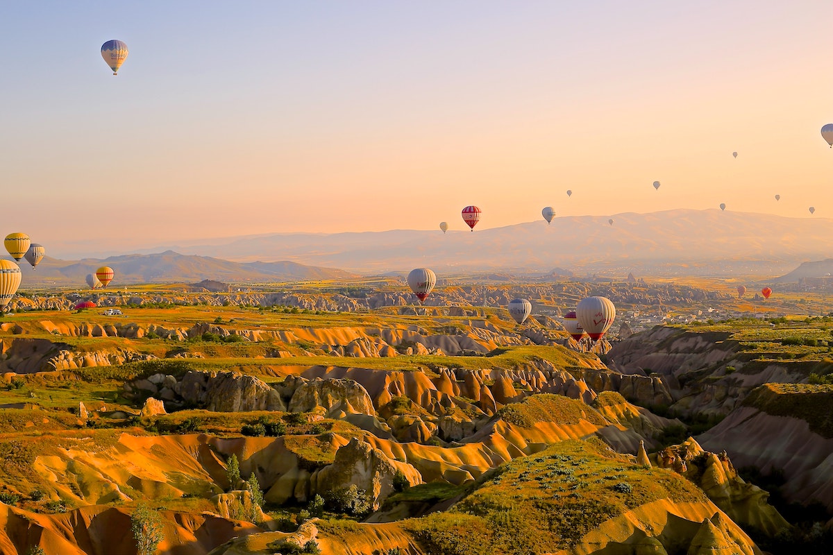Cappadocia with hot air balloons - what to expect when studying abroad in Turkey - Frayed Passport