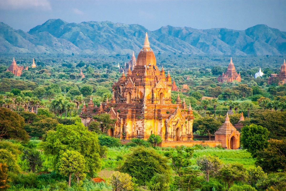 Things to do while visiting Myanmar - Mandalay - Frayed Passport