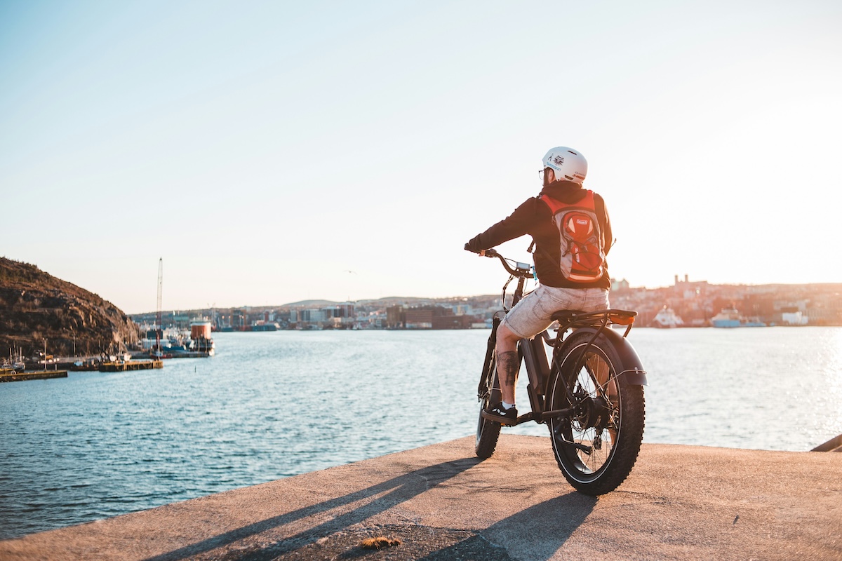 Sustainable Commutes: E-Biking Your Way Through Cities - Changing Travel - Frayed Passport