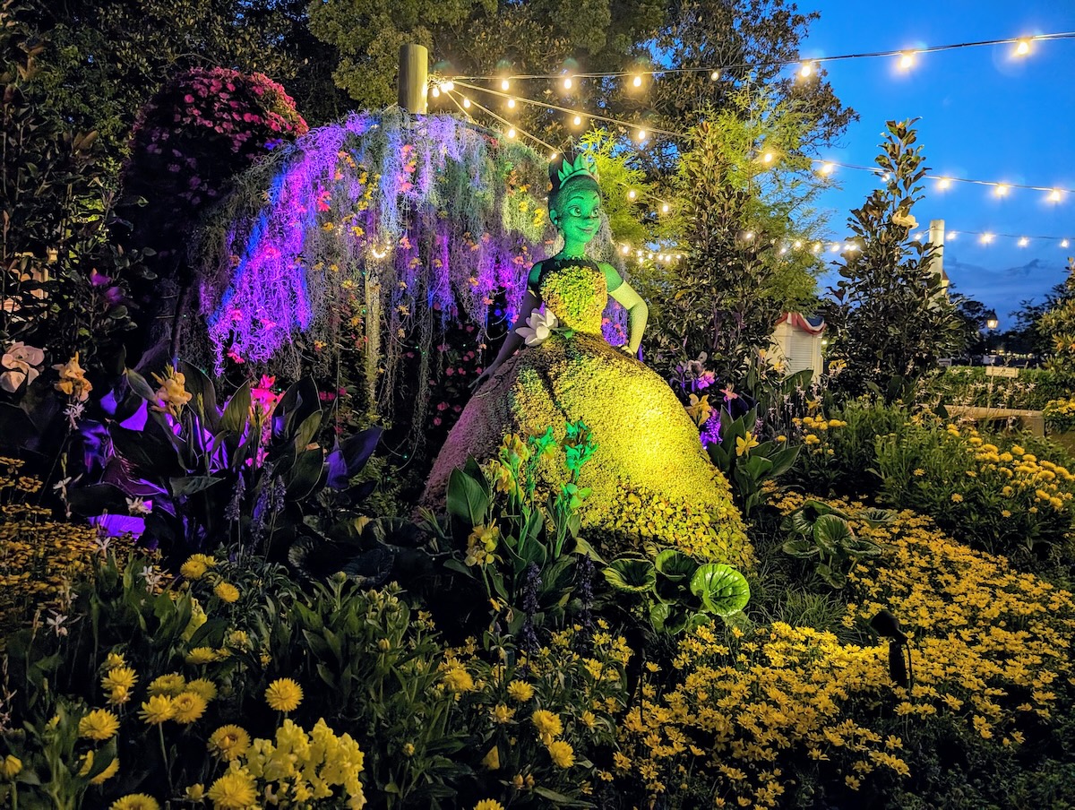 EPCOT International Flower & Garden Festival 2024: Bonsai, Butterflies & Tons of Fun - Tiana Topiary - Frayed Passport