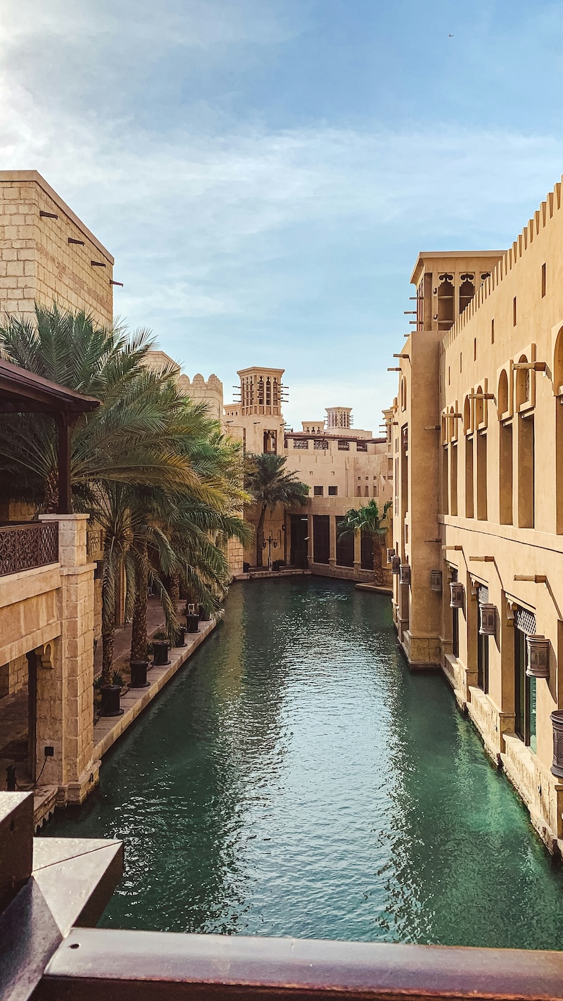 Sampling the Best of the UAE: 5 Highlights You Can't Miss - Explore Its Historic Wonders - Frayed Passport