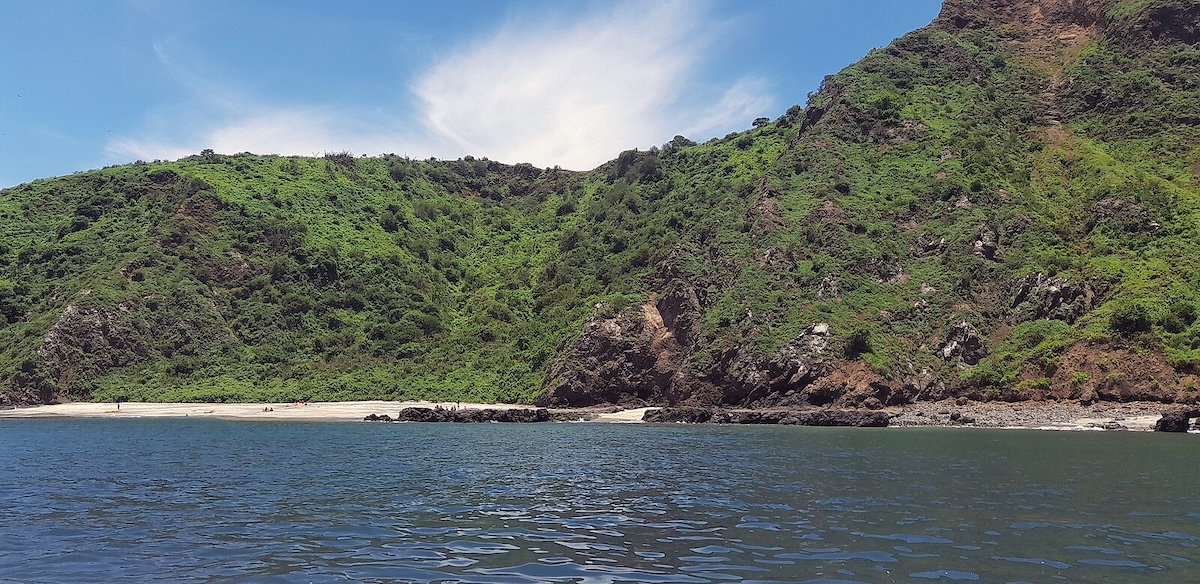 5 Must-Visit Beaches and Islands in Manabí, Ecuador - Salango Island - Frayed Passport