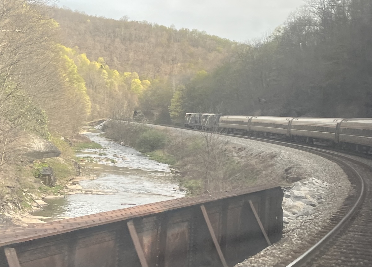 Train on a Curve - Taking the Scenic Route: Chicago to Miami on Amtrak’s Floridian - Frayed Passport