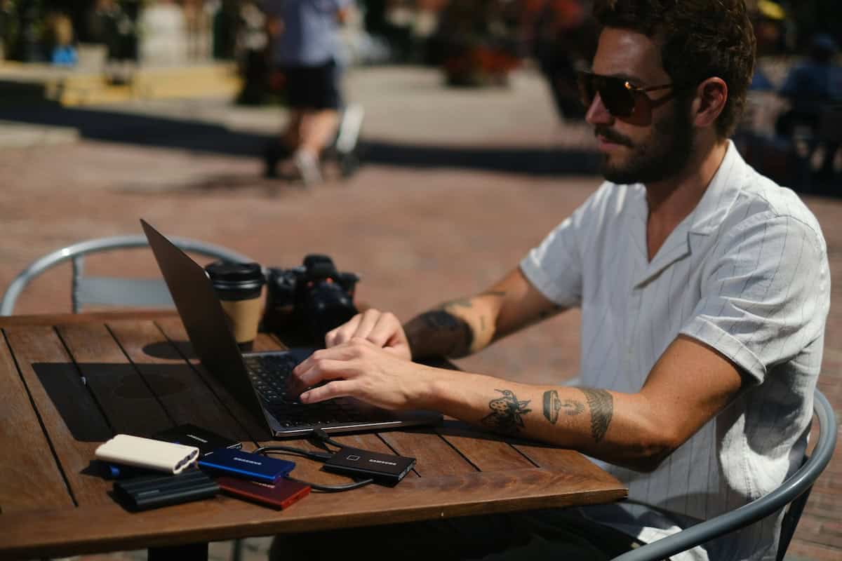 laptop-millionaire-how-to-keep-cash-coming-in-from-anywhere-frayed-passport Laptop Millionaire? How to Keep Cash Coming In From Anywhere