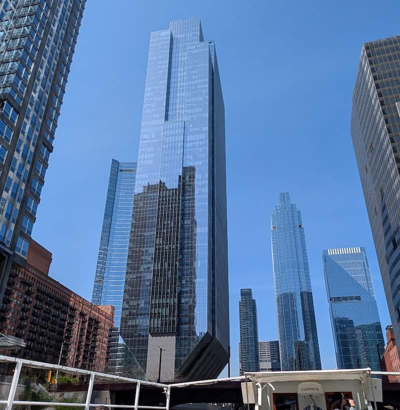 150 North Riverside - Chicago Architecture Boat Tour: Highlights Gallery of the City's Iconic Skyline - Frayed Passport