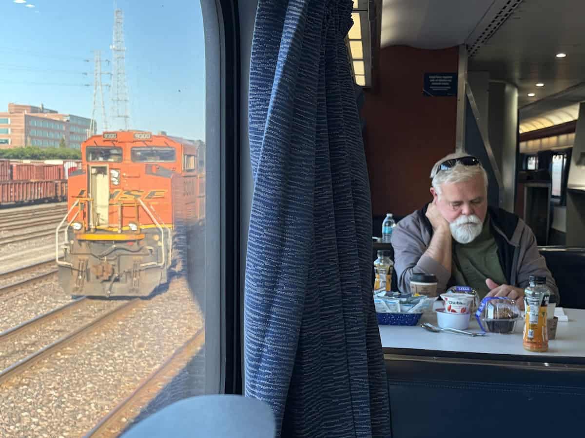 Breakfast - Bigger in Texas: Three Nights on Amtrak's Texas Eagle - Frayed Passport