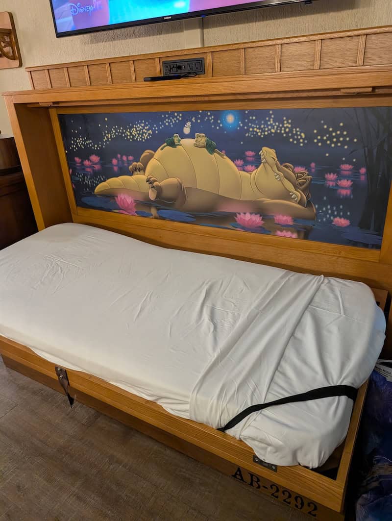 EPCOT International Flower and Garden Festival - Frayed Passport - Fold-Down Cot at Port Orleans Riverside