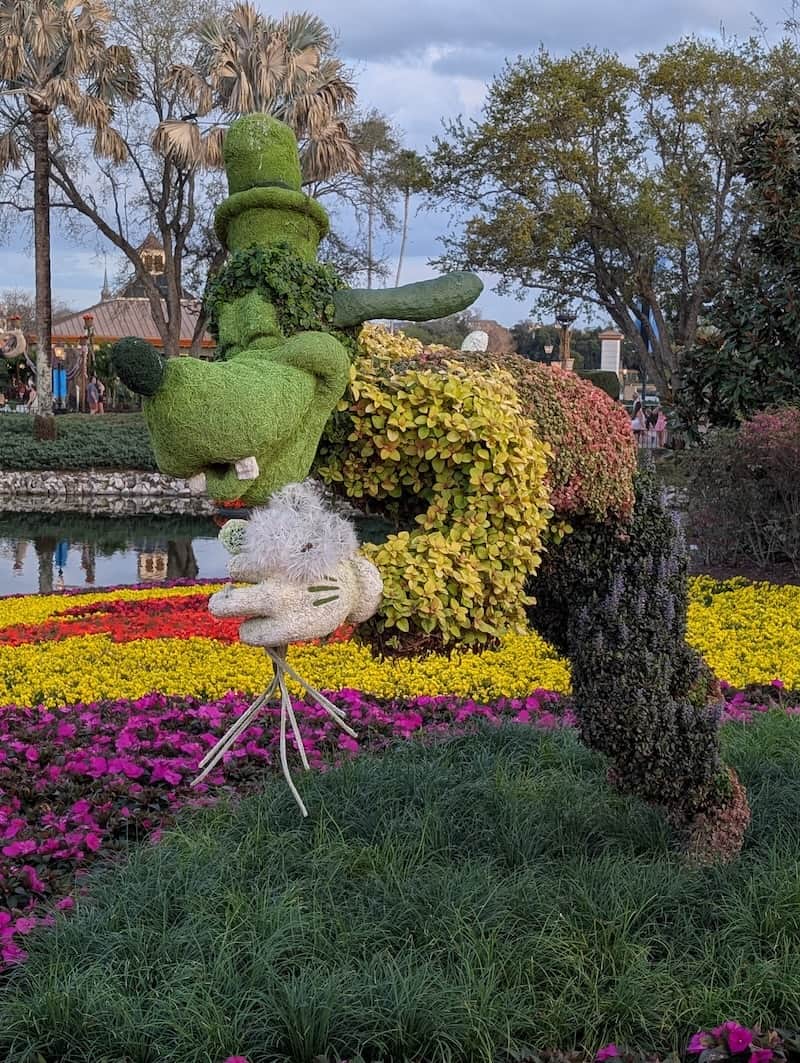 EPCOT International Flower and Garden Festival - Frayed Passport - Goofy