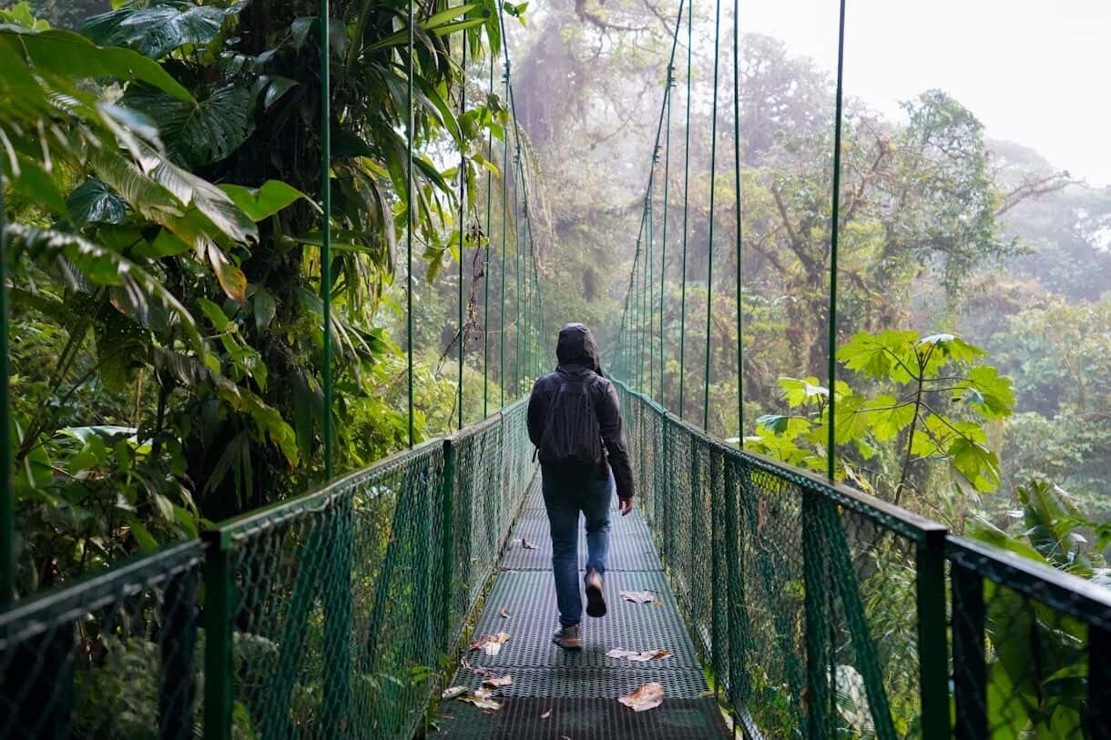 Unmissable Experiences in Costa Rica - Frayed Passport