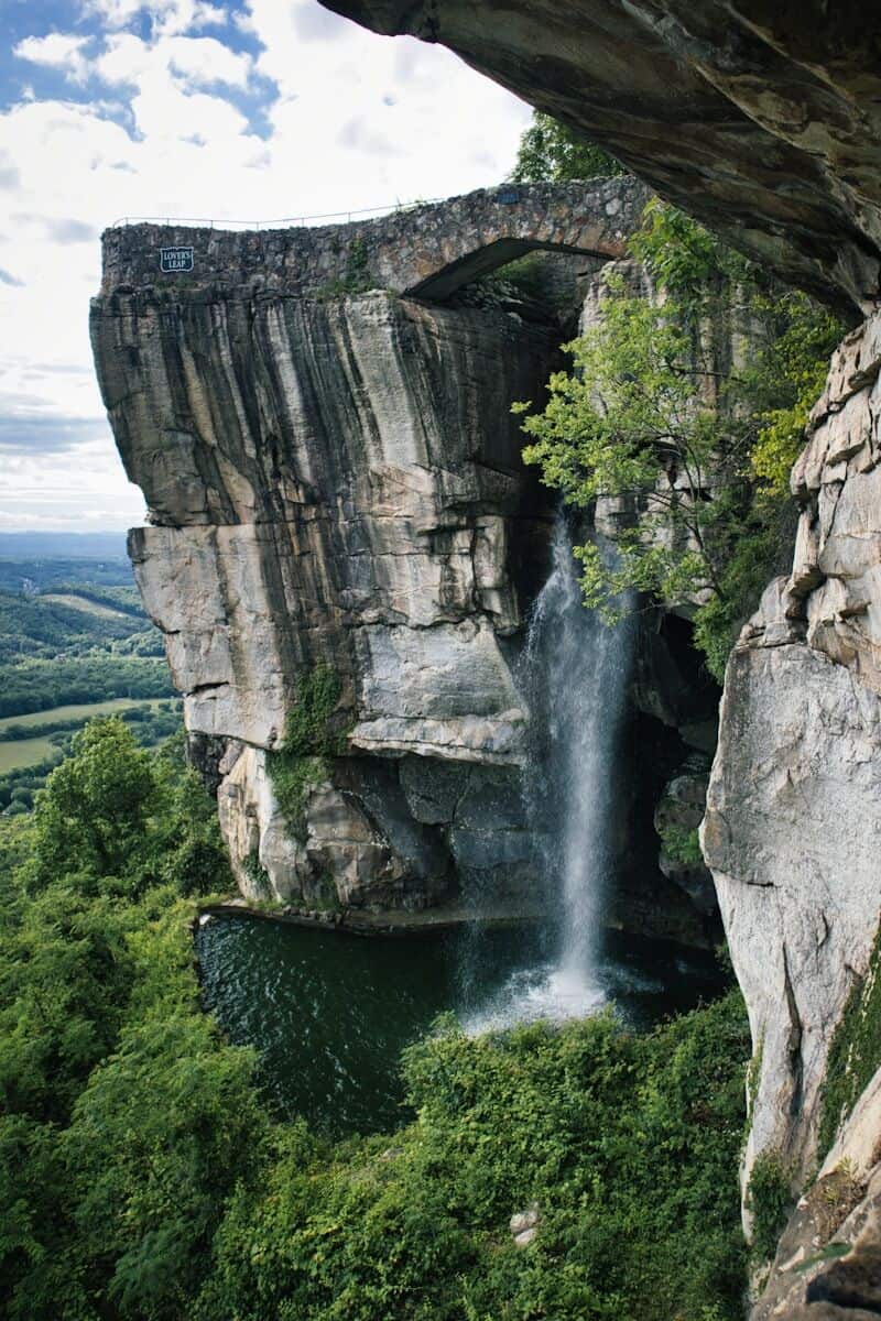 10 Family Road Trip Stops Fun For Kids - And Where Adults Won't Be Bored Either - Frayed Passport - Rock City Gardens, Lookout Mountain, Georgia